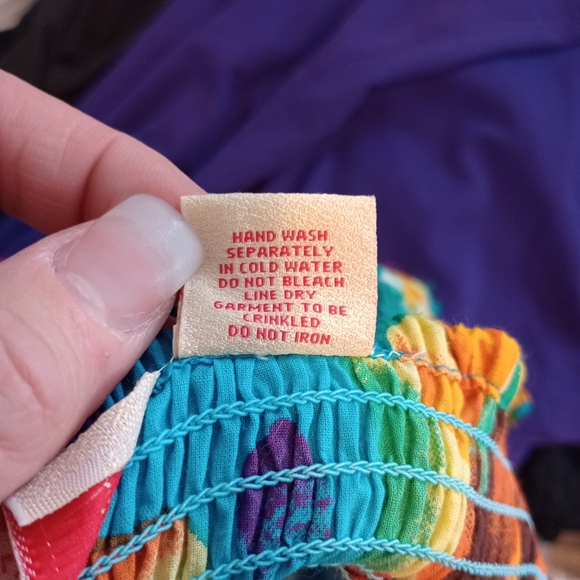 Colorful Sleeveless Dress - Picture 7 of 7